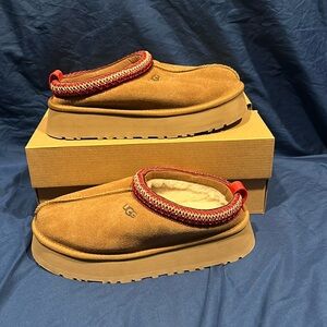 UGG- TAZZ, CHE, 8 women